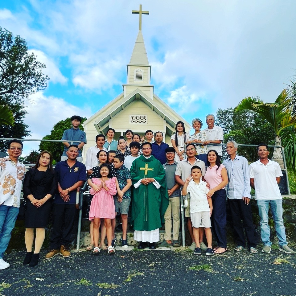 The Vietnamese Catholic Community at Holy Rosary Chapel: A Journey of Faith, Unity, and Hope
By Fr. Francis Hai Pham
“How good and pleasant it is when God’s people live together in unity.” (Psalm 133:1)
The history of the Church has always been a story of people journeying together in faith. Wherever Catholics settle, they bring with them not only their language and culture, but more importantly their love for Jesus Christ, their devotion to the Blessed Virgin Mary, and their desire to remain united with the universal Church. Such is the story of the Vietnamese Catholic Community on the Big Island of Hawaiʻi.

article in our links