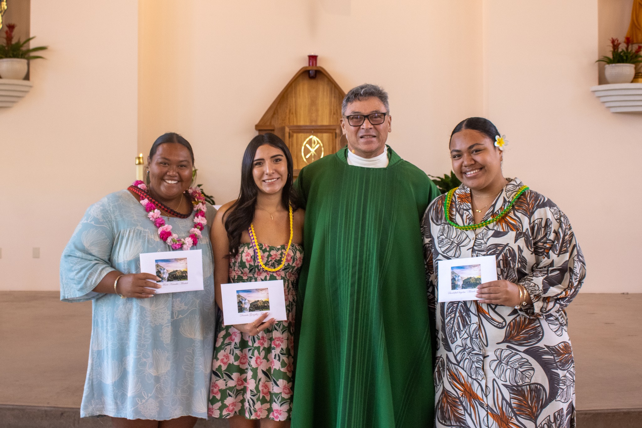 The St. Michael Scholarship program, through funds from our annual golf tournament, congratulates the following recipients:

Jaselle Kamaka-Mauhili - UH-Hilo, Hawaiian Studies/Hawaiian Language

Daniela Gonzalez-Tafolla - Westminster University, Nursing

Saoalofiali'ilagolau (Miracle) Liufau - Oregon State University, Biology/Radiology